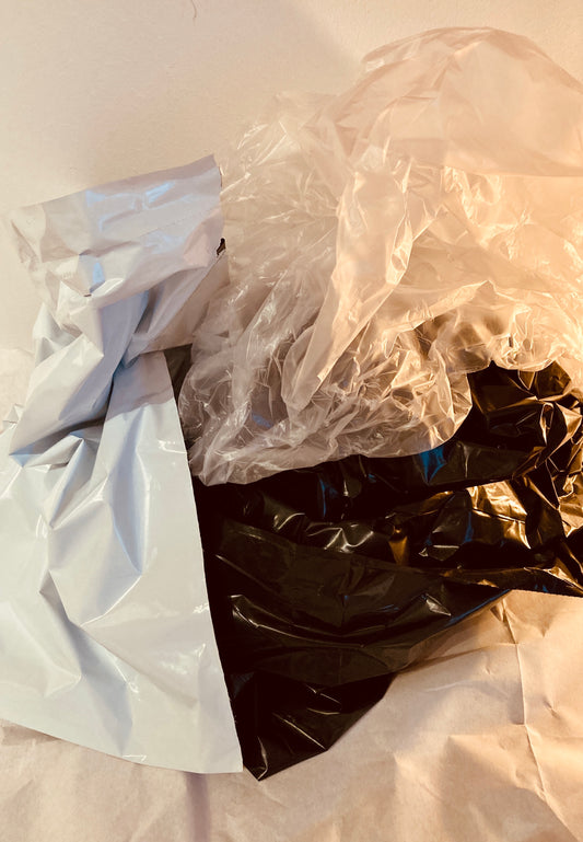 VERPACKUNG, NATÜRLICH PLASTIK!